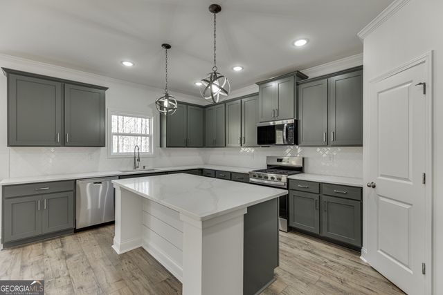 1003 Lakeview, Commerce, GA 30529