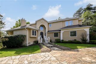 1021 Bluff Ridge Drive, New Albany, IN 47150