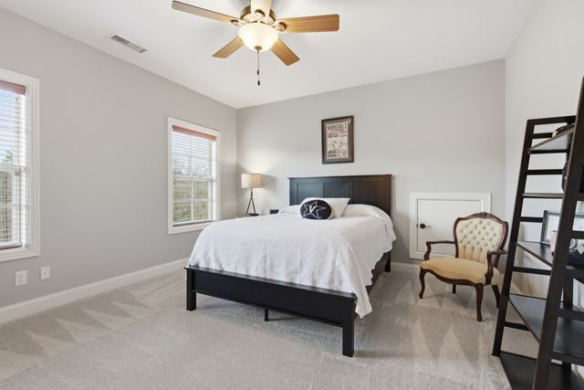 805 Queen Annes Ct, Nolensville, TN 37135