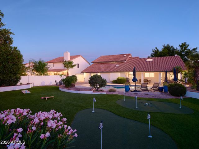 5612 E GRANDVIEW Road, Scottsdale, AZ 85254
