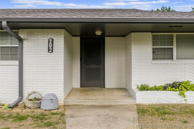 902 P. Street SW, Ardmore, OK 73401
