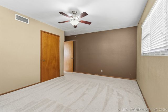 902 P. Street SW, Ardmore, OK 73401