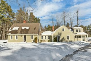 815 Dodge Hill Road, Francestown, NH 03043