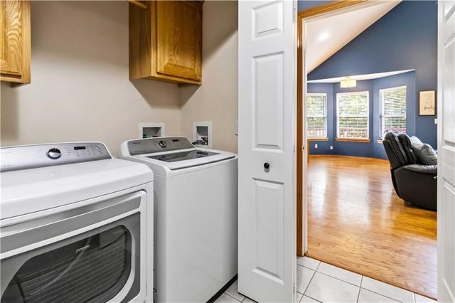 16915 E 41st Terrace S, Independence, MO 64055