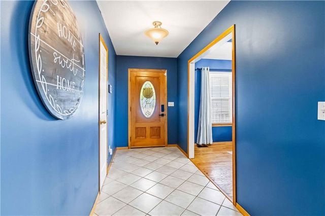 16915 E 41st Terrace S, Independence, MO 64055
