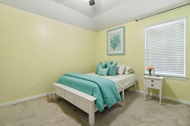 1627 Northwood Springs Drive, Crosby, TX 77532