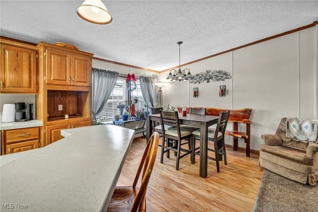 27202 Cook Road 95, Olmsted Twp, OH 44138