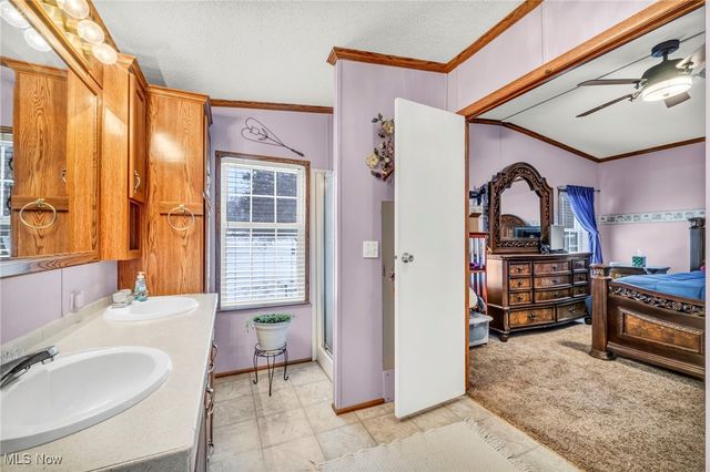 27202 Cook Road 95, Olmsted Twp, OH 44138