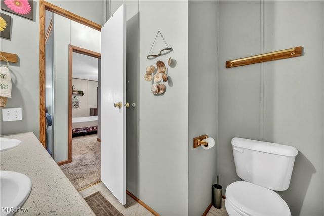 27202 Cook Road 95, Olmsted Twp, OH 44138