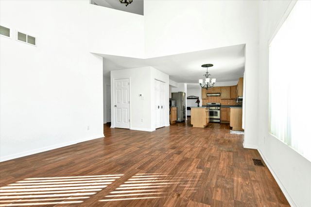 1814 Dalemont Way, Dyer, IN 46311