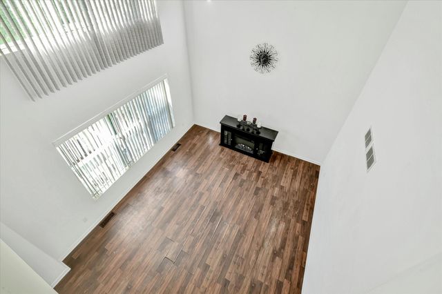 1814 Dalemont Way, Dyer, IN 46311