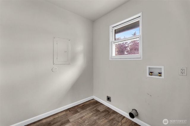 807 N 8th Avenue, Kelso, WA 98626
