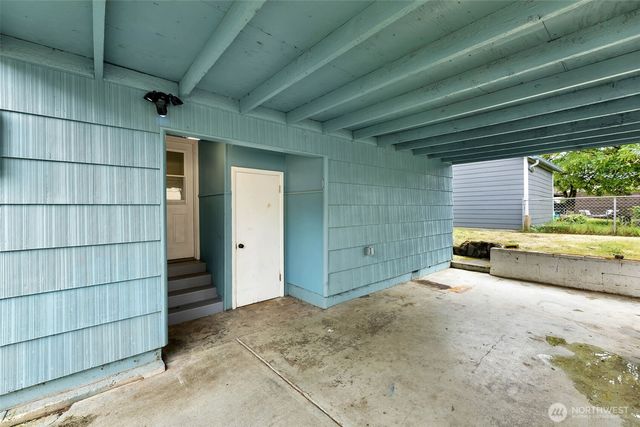807 N 8th Avenue, Kelso, WA 98626