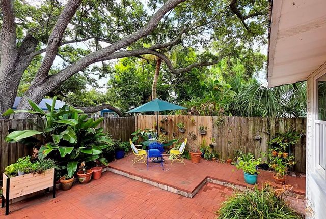 2310 HICKORY AVENUE, Sarasota, FL 34234
