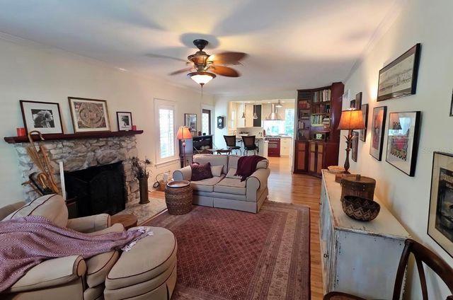 2310 HICKORY AVENUE, Sarasota, FL 34234