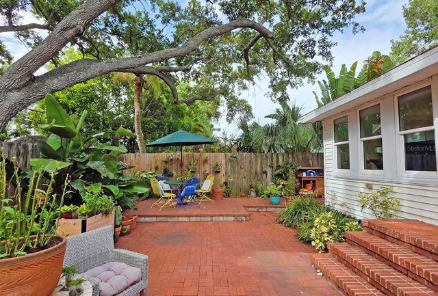 2310 HICKORY AVENUE, Sarasota, FL 34234