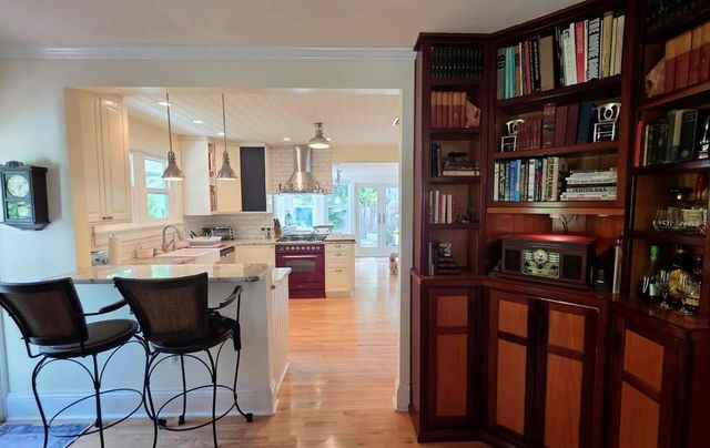 2310 HICKORY AVENUE, Sarasota, FL 34234