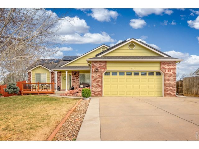 917 N 7th Pl, Johnstown, CO 80534