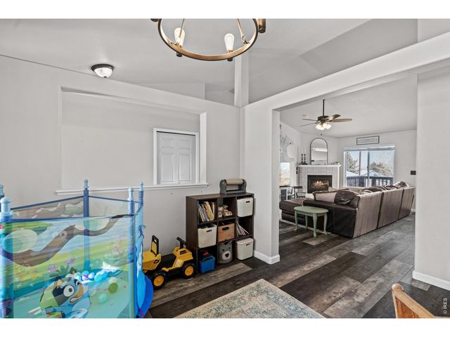 917 N 7th Pl, Johnstown, CO 80534