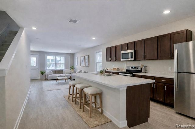 363 N Dorsey Ave Street 30, Ypsilanti, MI 48198