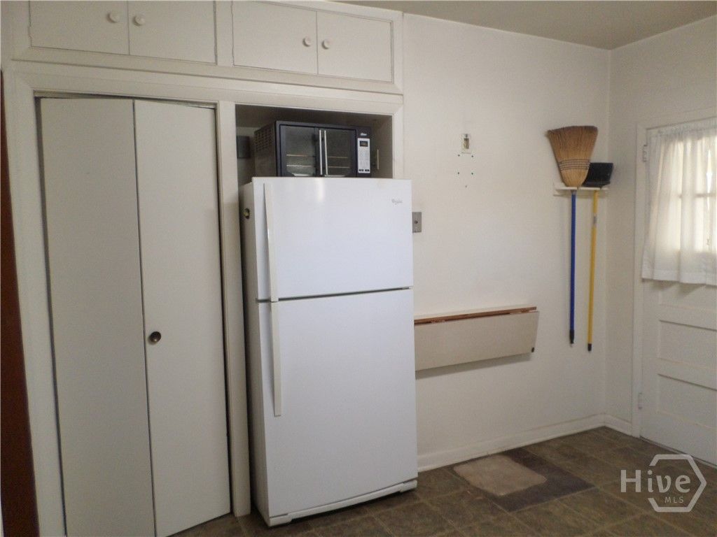 Image 11 of property listing at 8705 Ferguson Avenue, Savannah, GA 31406