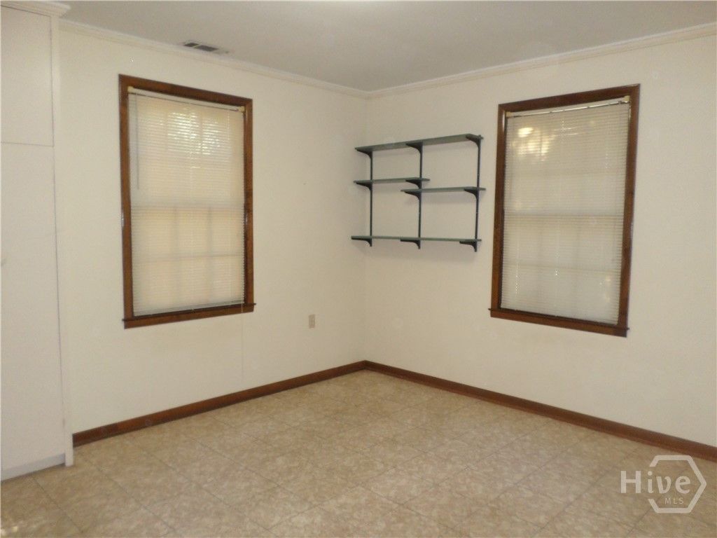 Image 12 of property listing at 8705 Ferguson Avenue, Savannah, GA 31406