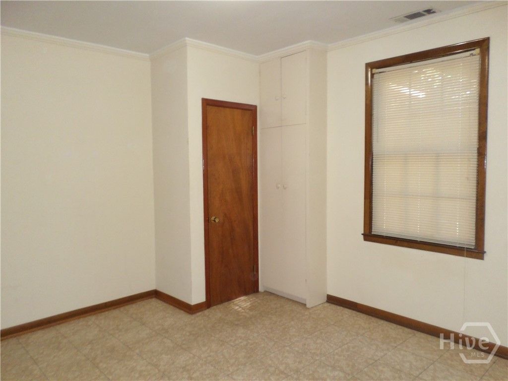 Image 13 of property listing at 8705 Ferguson Avenue, Savannah, GA 31406