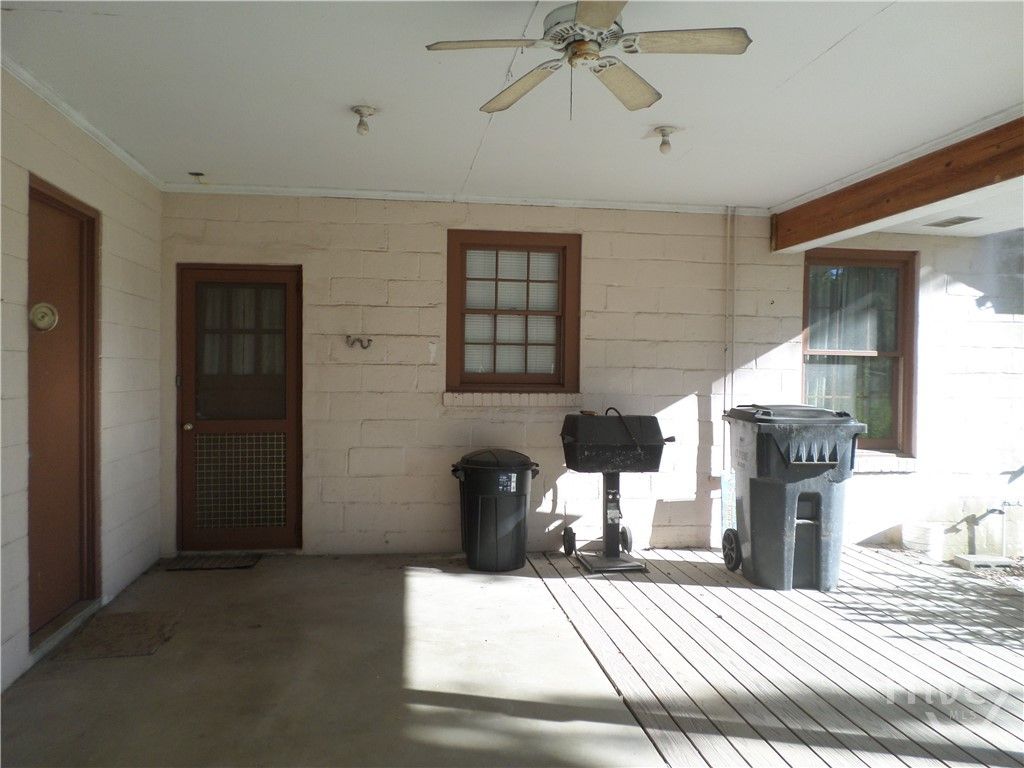 Image 21 of property listing at 8705 Ferguson Avenue, Savannah, GA 31406