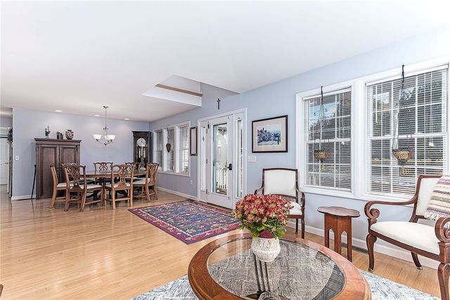 30 Clifford Drive, Westerly, RI 02891