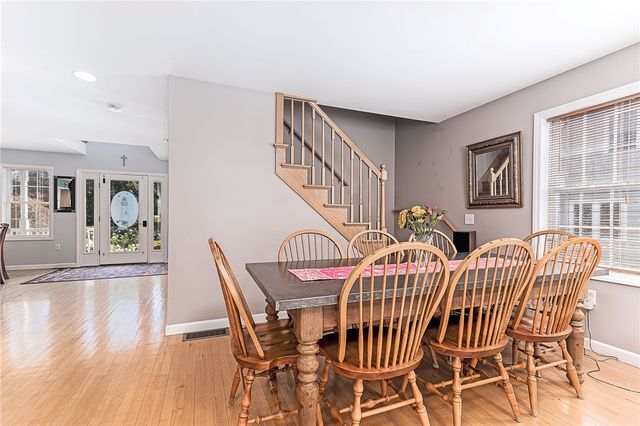 30 Clifford Drive, Westerly, RI 02891