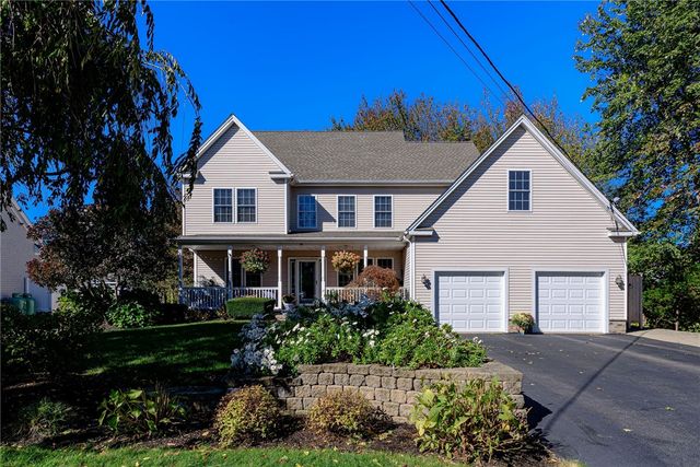 30 Clifford Drive, Westerly, RI 02891