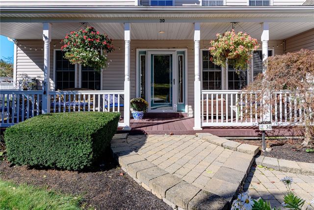 30 Clifford Drive, Westerly, RI 02891