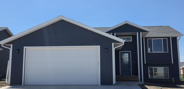 441 YELNER DR, Box Elder, SD 57719