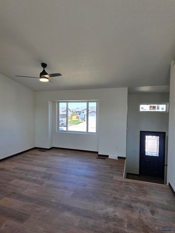 441 YELNER DR, Box Elder, SD 57719