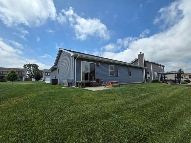 10022 W 128th Lane, Cedar Lake, IN 46303