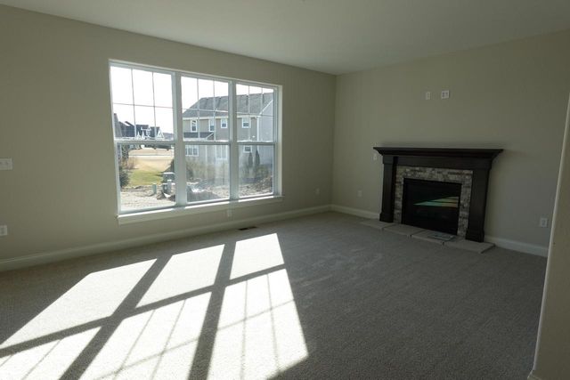 1795 Arbor Vista PLACE, West Bend, WI 53095