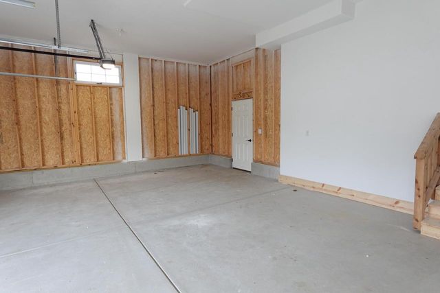 1795 Arbor Vista PLACE, West Bend, WI 53095