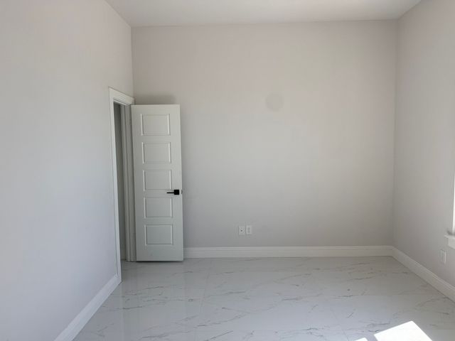 1832 Noble Court, Grand Prairie, TX 75052