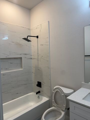 1832 Noble Court, Grand Prairie, TX 75052