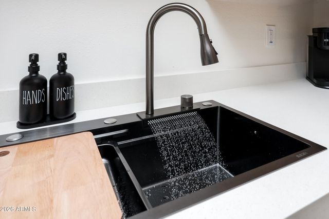 940 E CARIBOU Road, Munds Park, AZ 86017