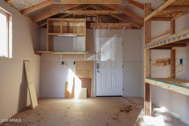 940 E CARIBOU Road, Munds Park, AZ 86017