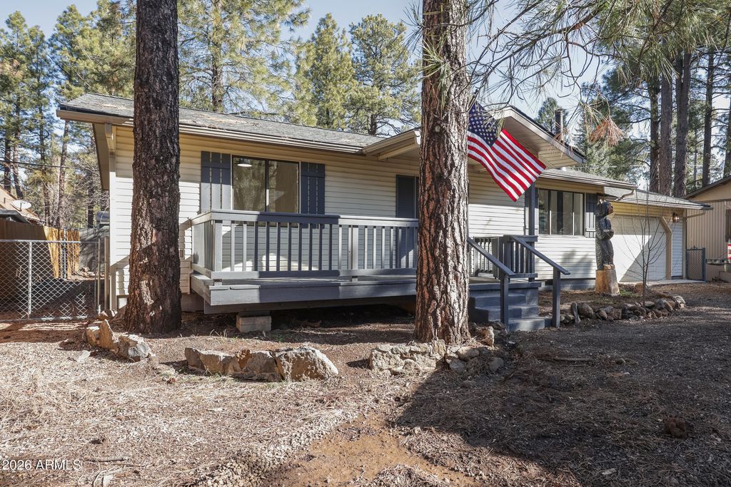 940 E CARIBOU Road, Munds Park, AZ 86017