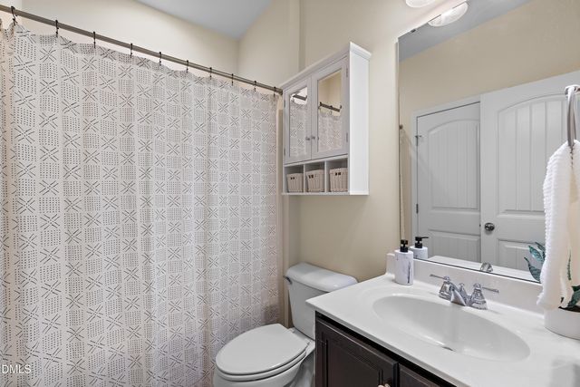 2063 Weston Green Loop, Cary, NC 27513