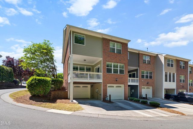 2063 Weston Green Loop, Cary, NC 27513