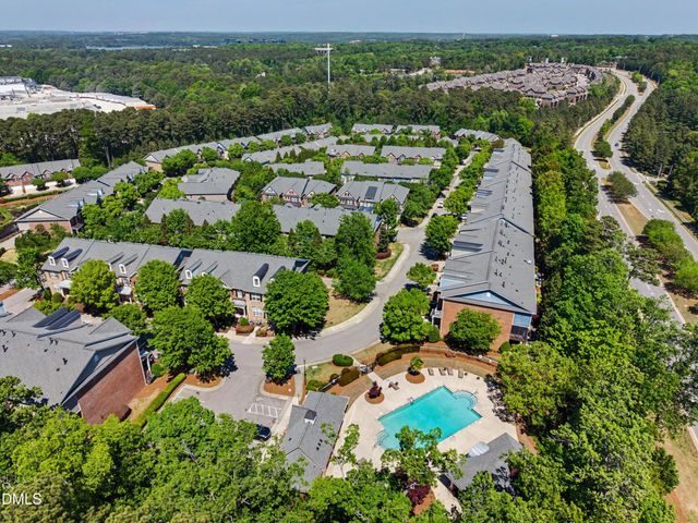 2063 Weston Green Loop, Cary, NC 27513