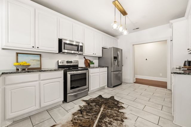 5736 Tremont Street, Dallas, TX 75214