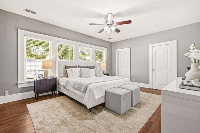 5736 Tremont Street, Dallas, TX 75214