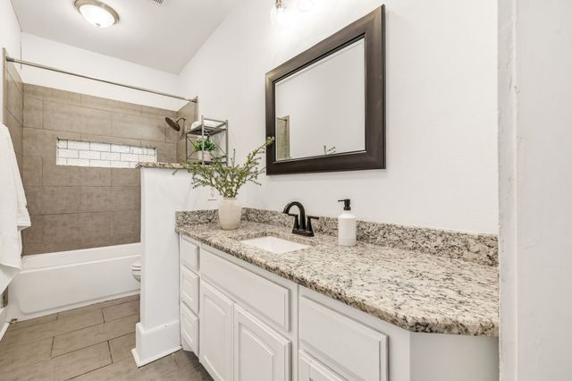 5736 Tremont Street, Dallas, TX 75214