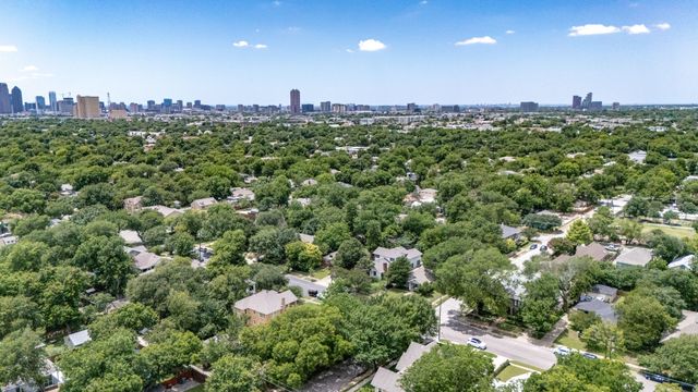 5736 Tremont Street, Dallas, TX 75214
