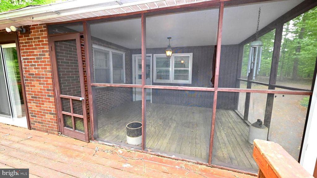 Image 12 of property listing at 14116 DUCKETT RD, Brandywine, MD 20613